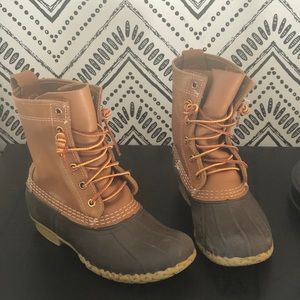 LL Bean boots kids size 2